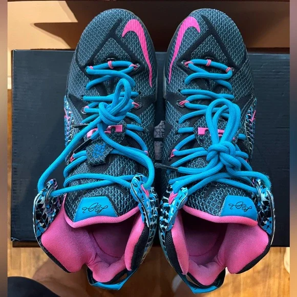 Sz 9.5 Nike Lebron “Lagoon” 12s Sz South Pink Blue Clean - Picture 4 of 8